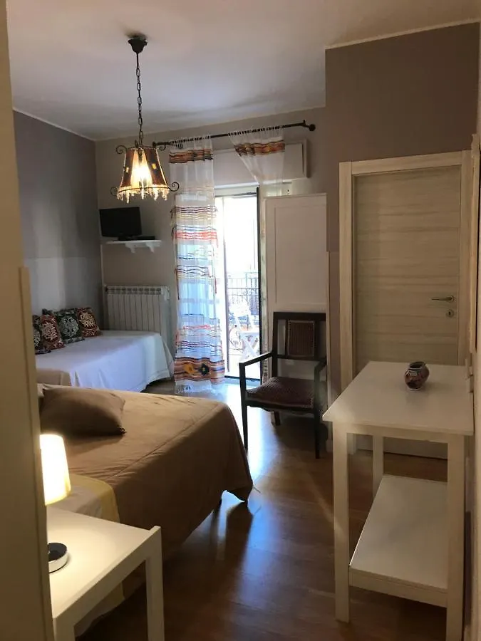 Hotel La Tela Di Penelope à San Marco d'Alunzio Italie