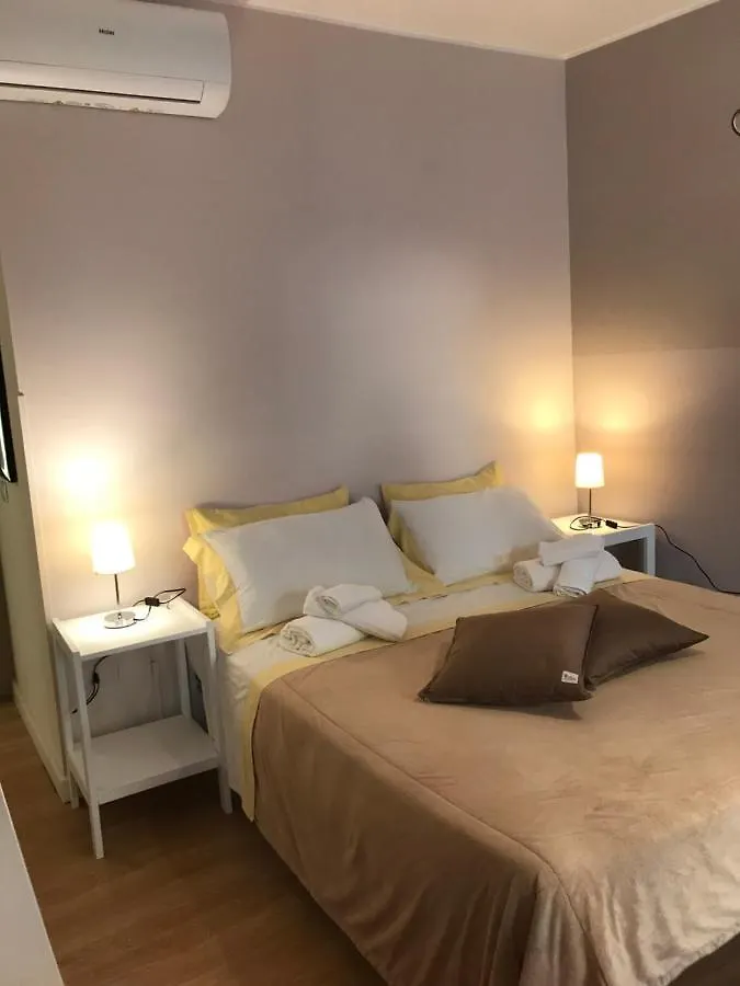 Maison d'hôtes Hotel La Tela Di Penelope à San Marco d'Alunzio